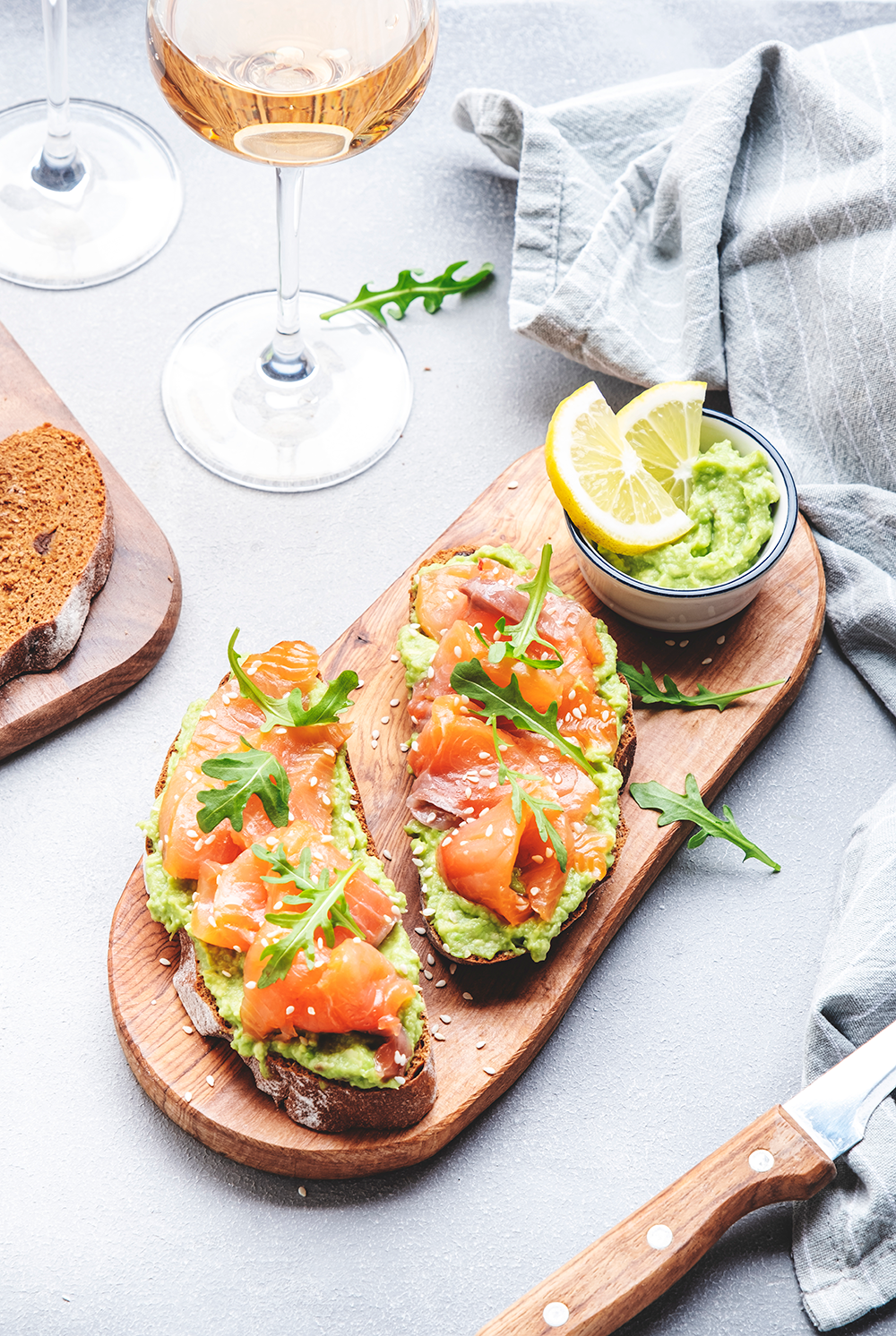 Easy Smoked Salmon and Avocado Toast